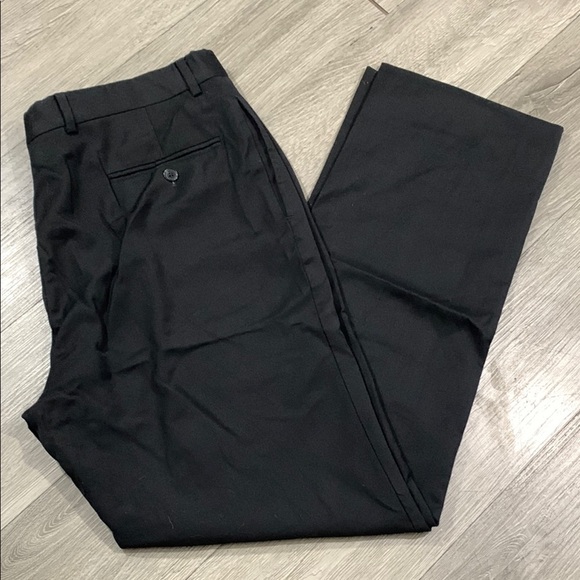 Tommy Hilfiger 100% Wool Flat Front Black Slacks       size 36 - Picture 1 of 10